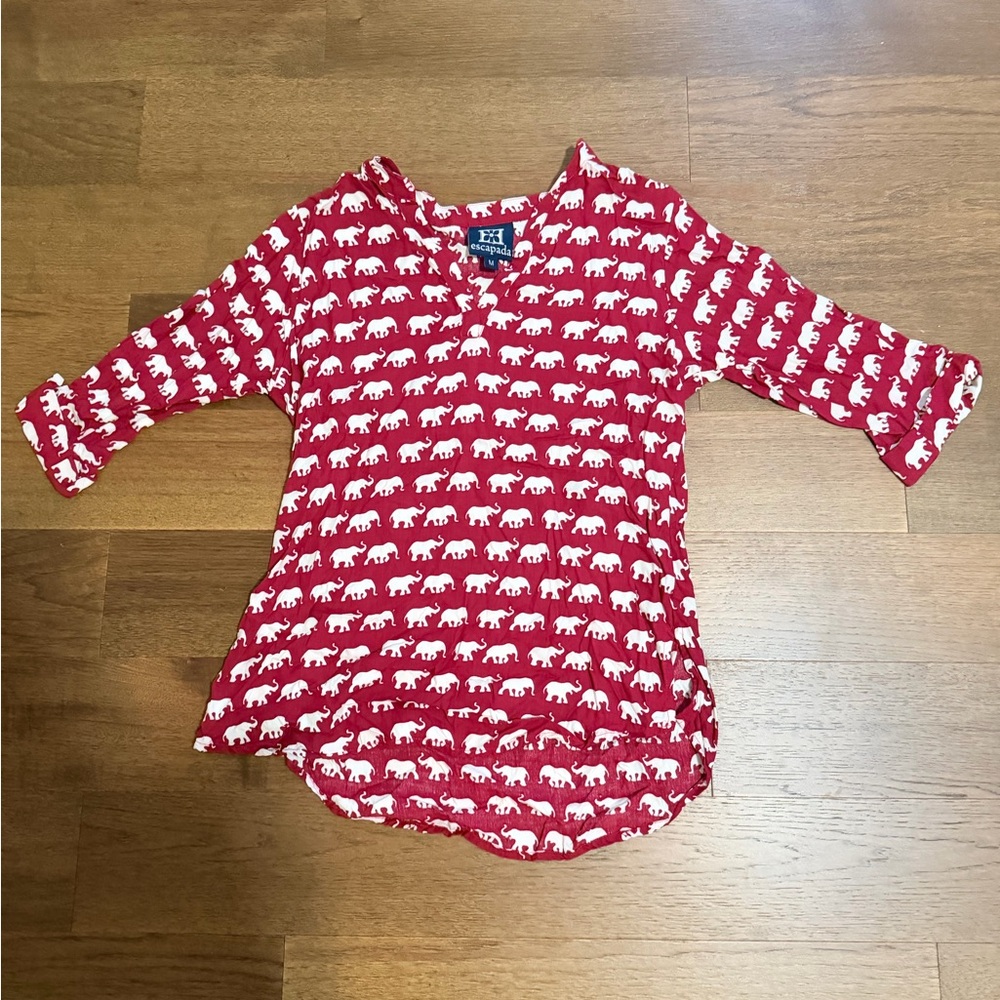 Escapada Red and White Elephant Pattern Top